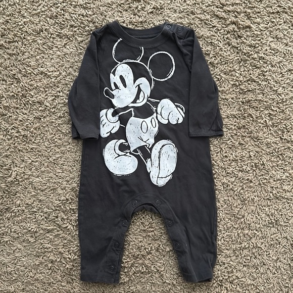 Disney Mickey Mouse Onesie - Picture 1 of 2